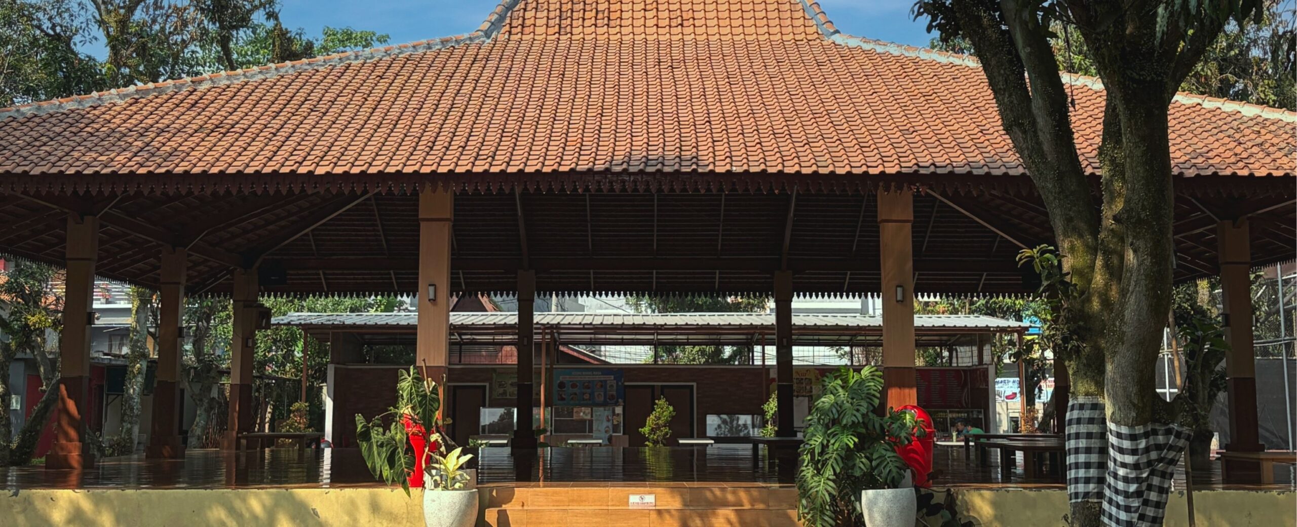 Pendopo image